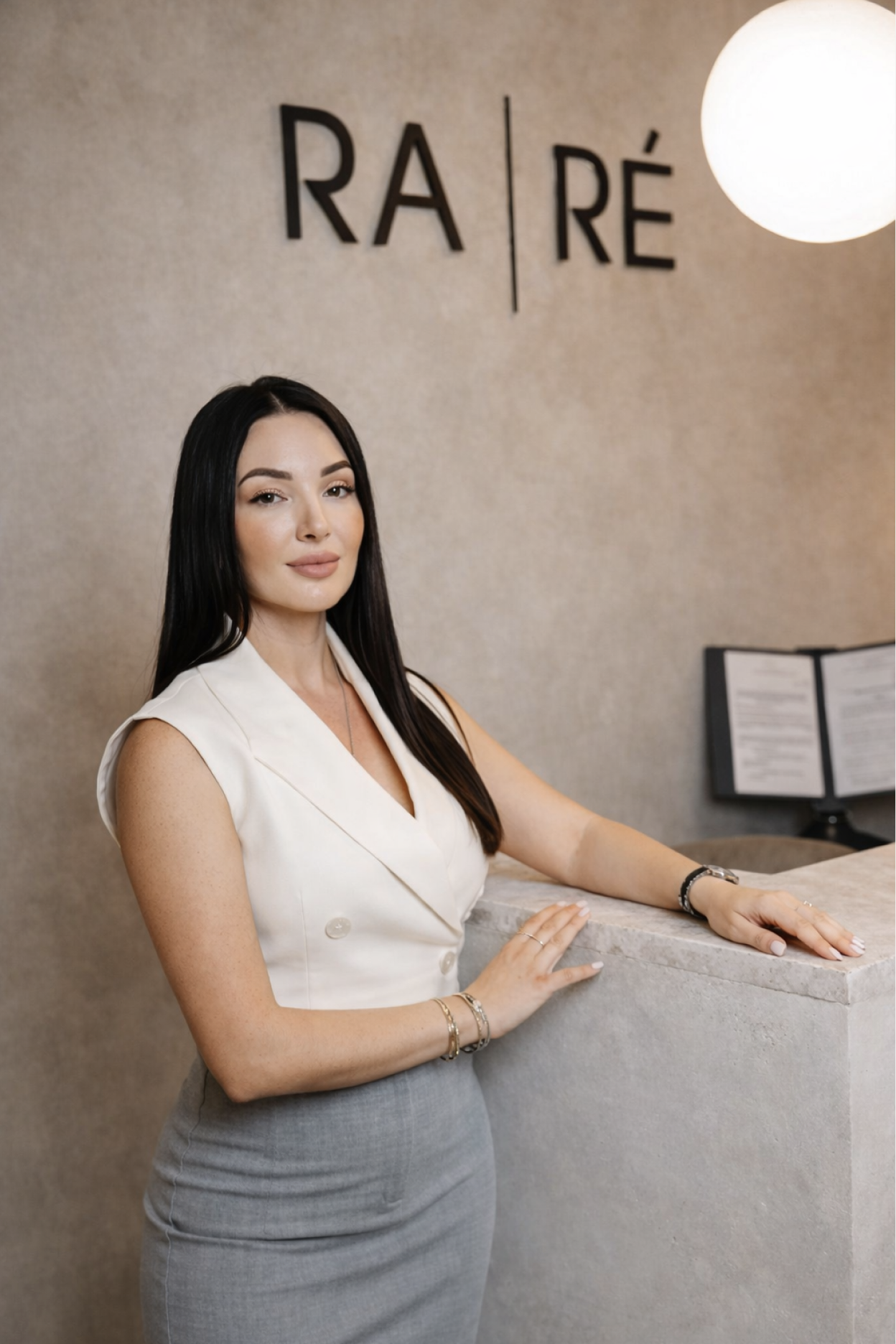 Ануш Арташевна — основатель клиники RA|RÉ